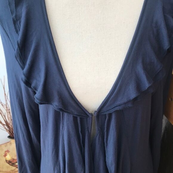 Kenar Ruffle front duster length top, size M - Picture 4 of 6